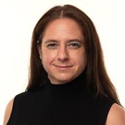 Headshot of Lauren Nosanov